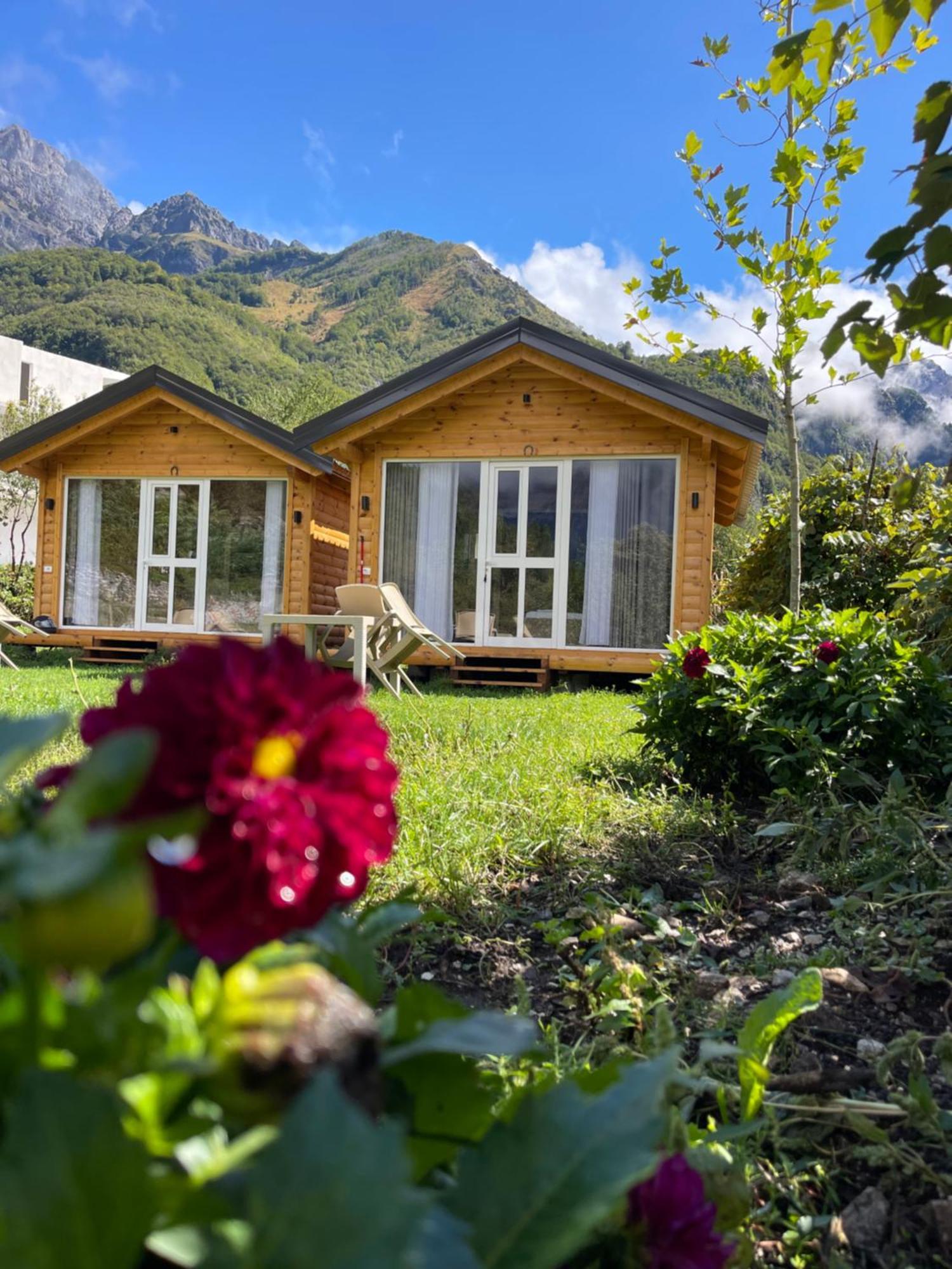Thethi Mountain Villas Exteriér fotografie